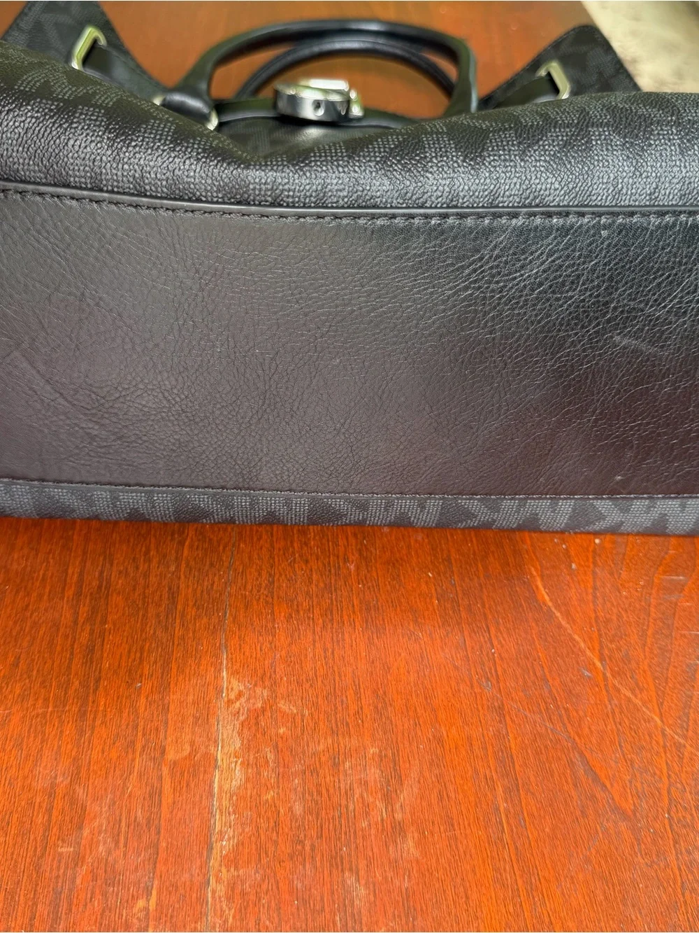 Authentic Michael Kors Hamilton Large Satchel - Black Monogram Saffiano Leather